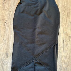 Elegant Black Women's Skirt